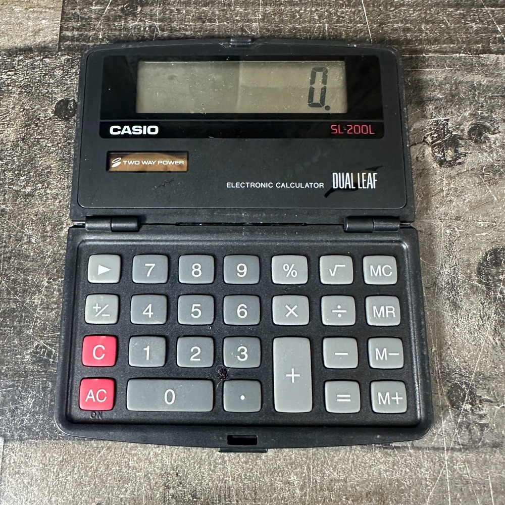 Casio SL-200L Pocket Basic Calculator, Small LCD Display, Solar/Battery Power